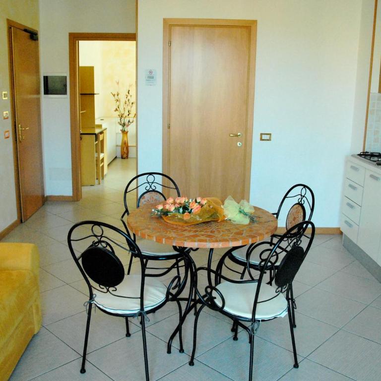 Hotel Residence Amarcord - Appartamento con 1 Camera da Letto e Balcone - 1