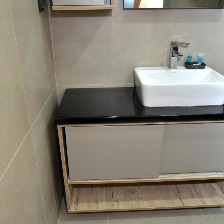 Apartman Sladjana Premier 12 Milmari - Studio Apartment - 42