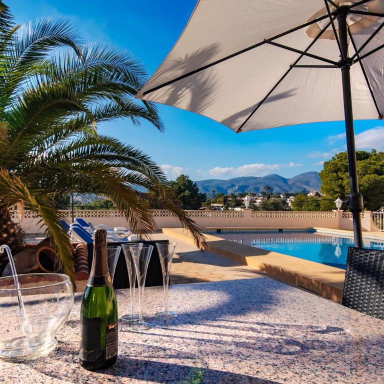 Villa Heno, Beautiful detached villa with large private pool - by Holiday Rentals Villamar - Villa con piscina privada - 10
