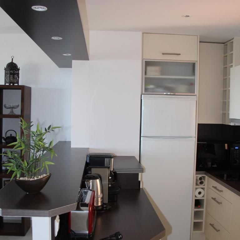 T2 Mandelieu, vue exceptionnelle - Apartamento de 1 dormitorio - 9