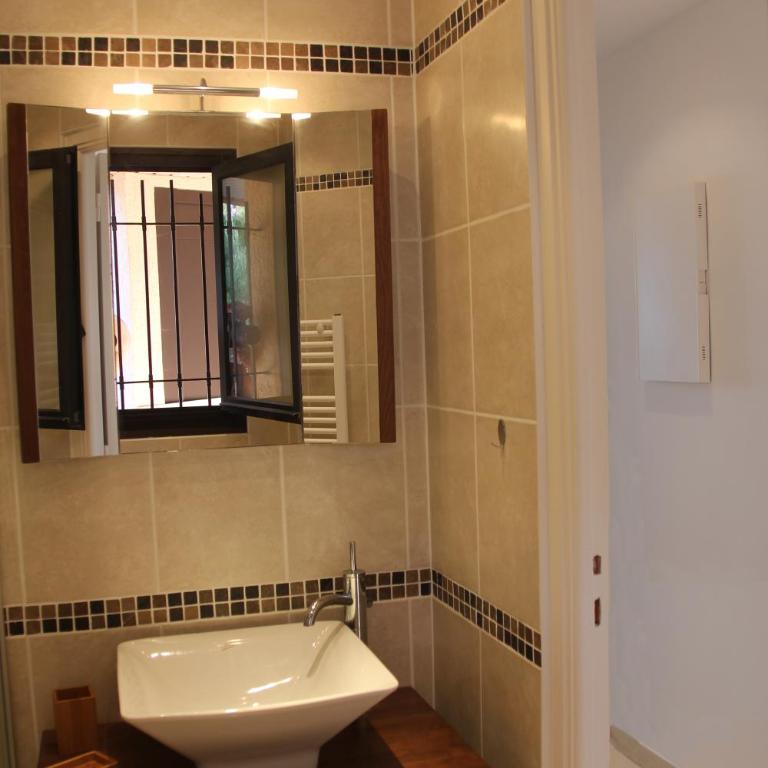 T2 Mandelieu, vue exceptionnelle - Apartamento de 1 dormitorio - 15