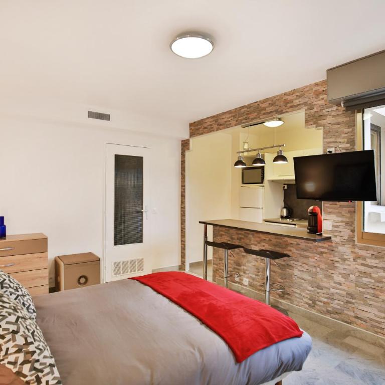 Studio Central Cannes - Aircon - Wifi - Appartement 1 Chambre - 2