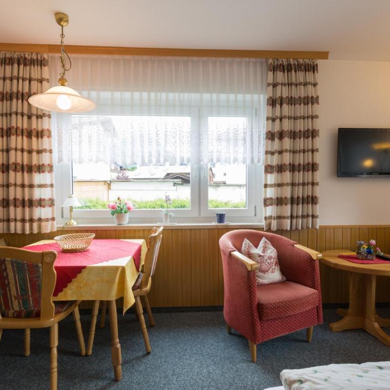 Ferienwohnungen Nebelhorn Appartementhaus - Apartment - 2