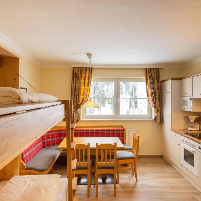 Hubertus Alpine Living - Apartment mit 1 Schlafzimmer - 2