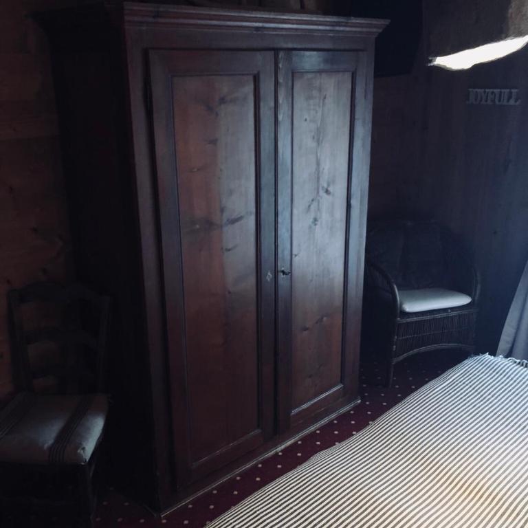 Le Coin Savoyard - Chambre Lits Jumeaux - Vue sur Montagne - 1 - 11