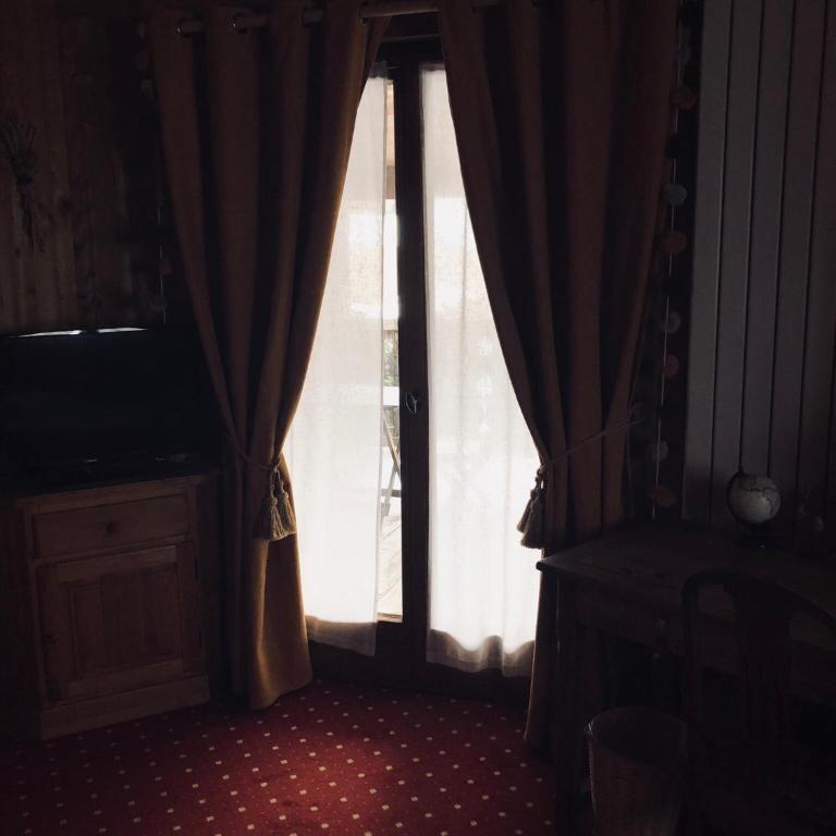 Le Coin Savoyard - Chambre Triple Supérieure - 7 - 12