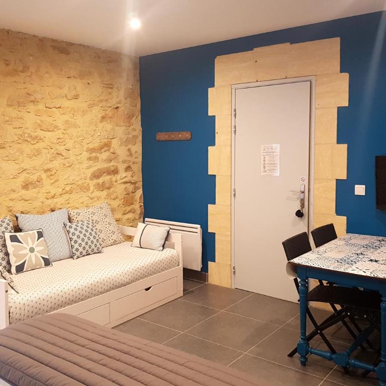 Le Clos de la Canéda - Family Double Room - 7