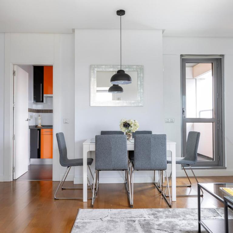 JA Suites Madrid - Apartamento con balcón - 9