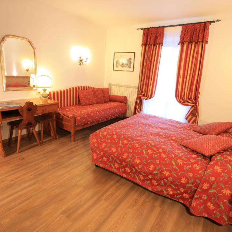 Hotel Trieste - Camera Familiare (2 Adulti + 1 Bambino) - 3