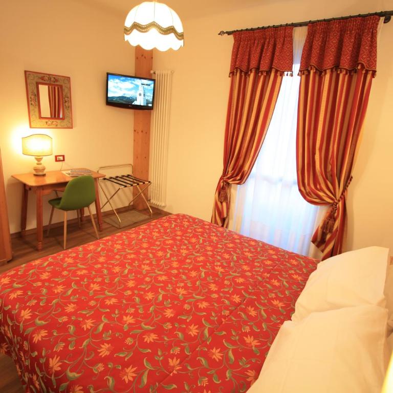 Hotel Trieste - Camera Matrimoniale/Doppia con Letti Singoli - 2
