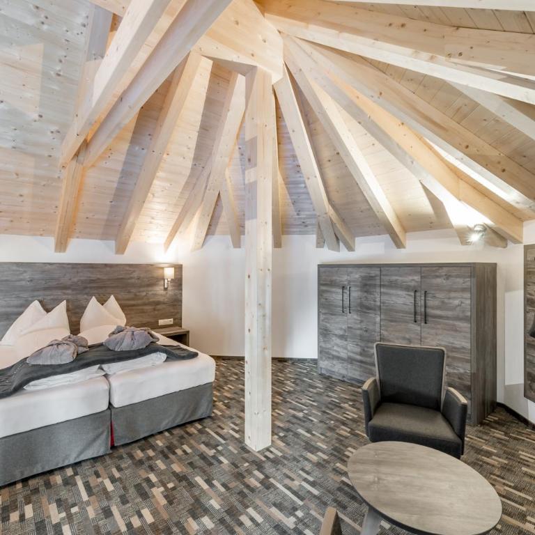 HOTEL Burgstein alpin & lifestyle - Suite mit Balkon - 3