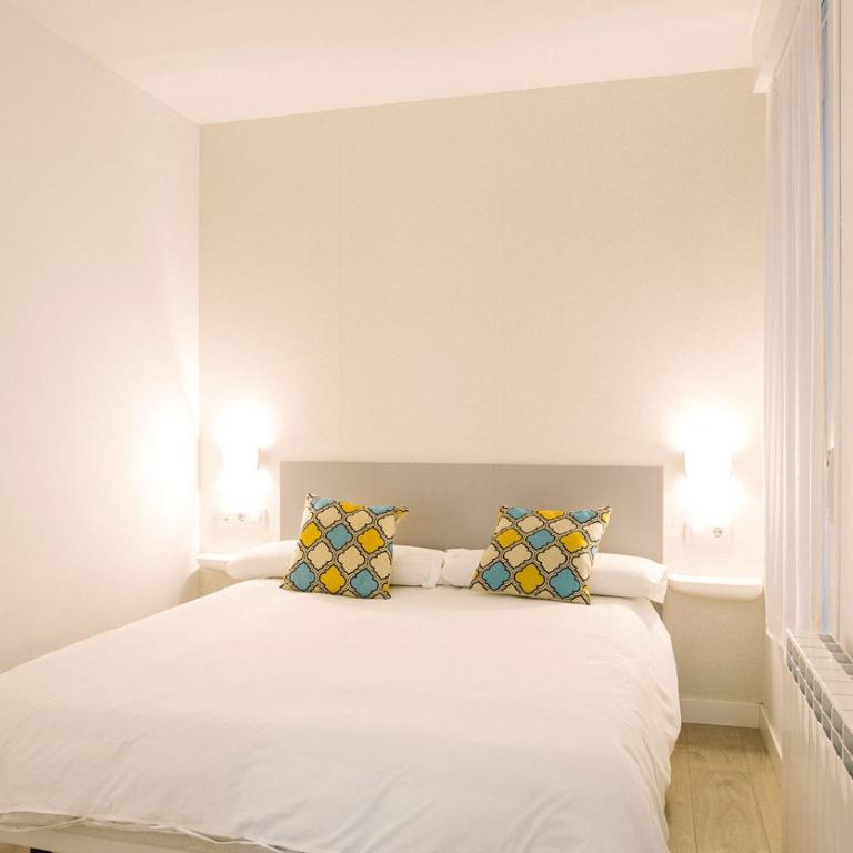 Apartamentos San Marcial 28 - Apartamento de 2 dormitorios - 46