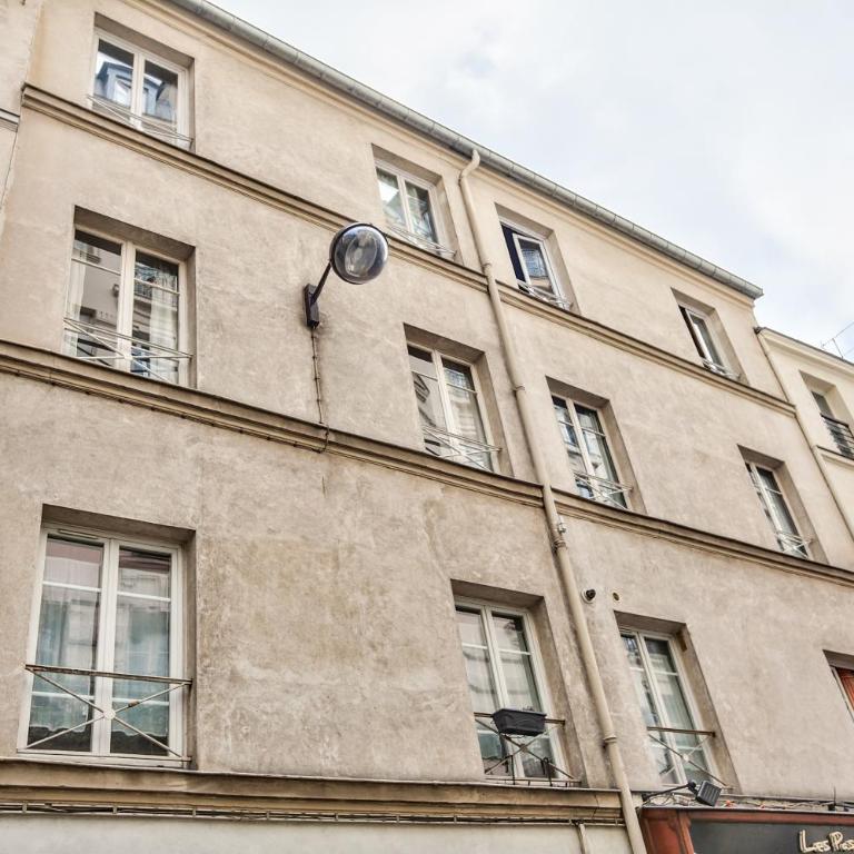 Charming duplex Bastille by weekome - Two-Bedroom Apartment - 17