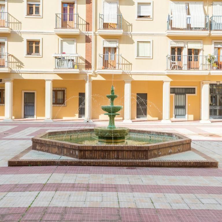 Mundo Nuevo: Acogedor Apartamento en el Centro - Apartamento de 3 dormitorios - 45