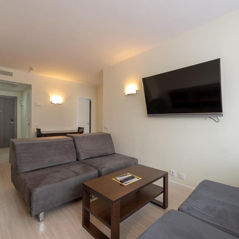 Apartamentos Recoletos - Junior Suite Apartment (1-5 adults) - 8