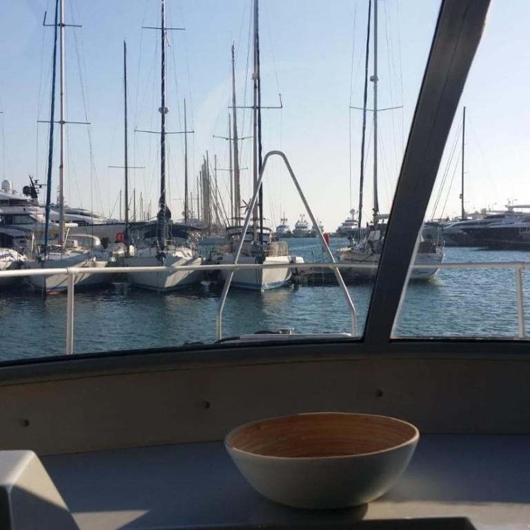 Ferretti 36 ' Bateau à Quai Vieux-Port Cannes Festival La Croisette - Mobile Home - 19