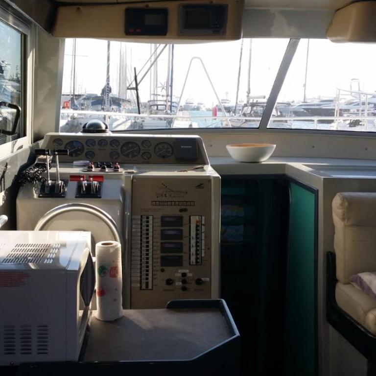 Ferretti 36 ' Bateau à Quai Vieux-Port Cannes Festival La Croisette - Mobile Home - 31