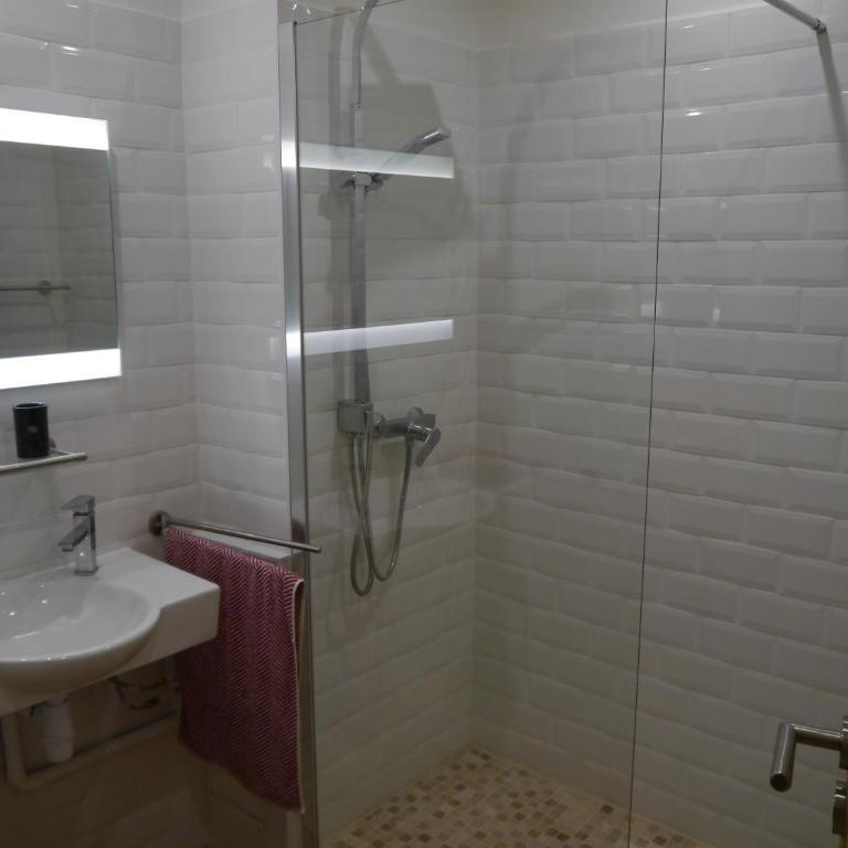 Aux 4 FONTAINES - Apartment mit 2 Schlafzimmern - 14