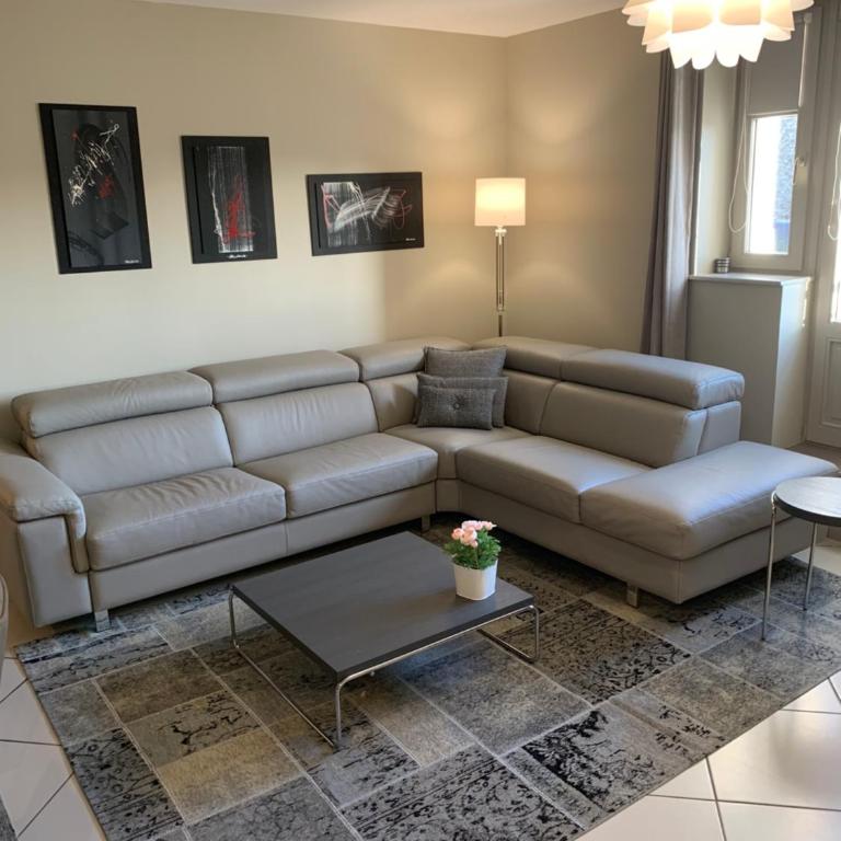 Appartement de 100m² bien situé - Appartement - 18