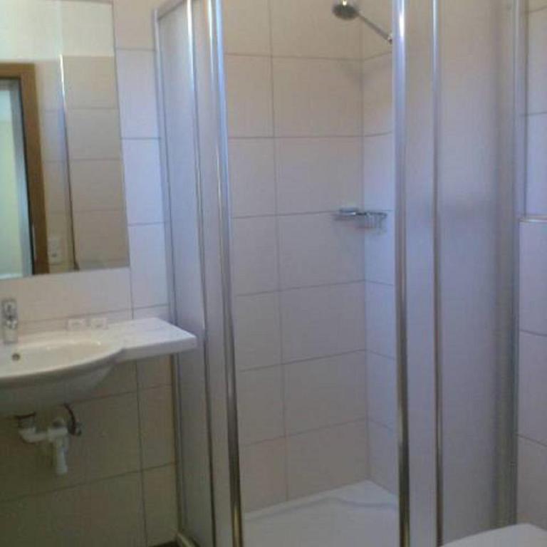 Hotel Traube - Standard Doppelzimmer - 11