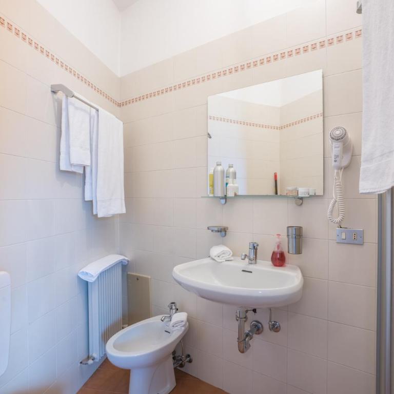 Residence Fior d'Alpe - Appartamento Standard con 1 Camera da Letto e Balcone - 6