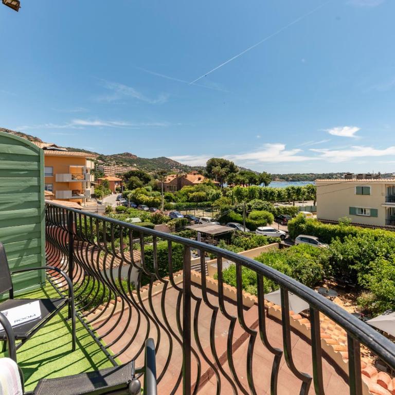Le Relais d'Agay - Chambre Double/Lits Jumeaux avec Balcon - 7