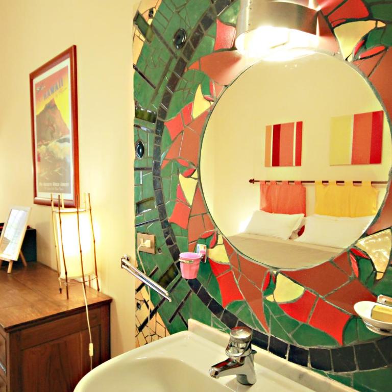 The Beehive Hostel - Camera Matrimoniale Standard - 5