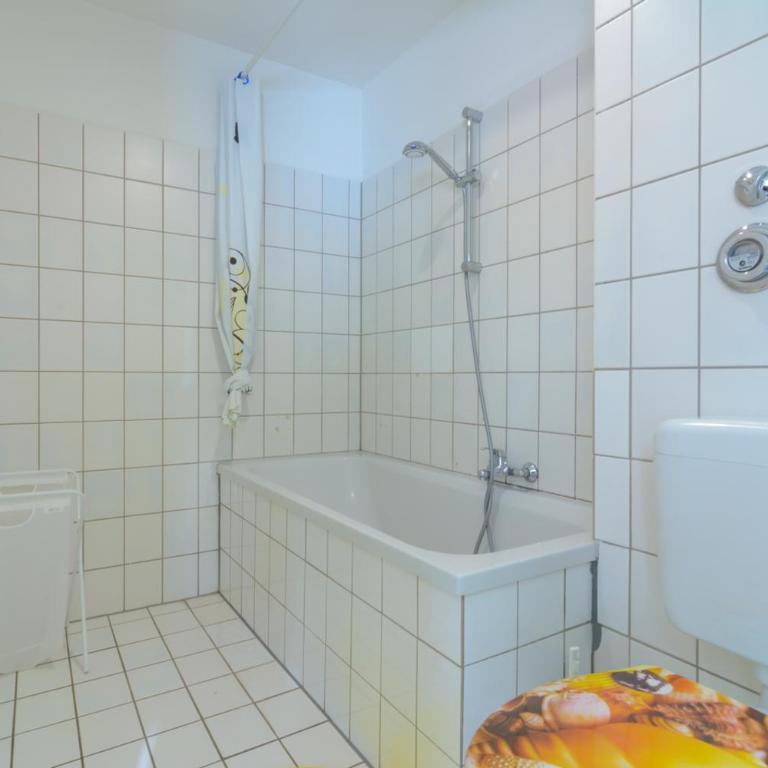Private apartments close to subway - Standard Apartment - 3