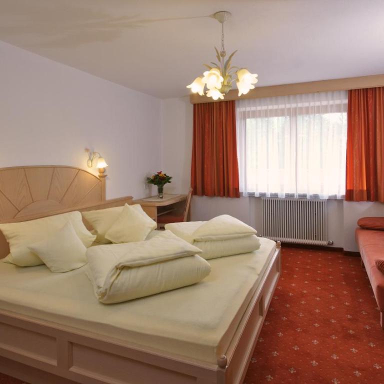 Komfort-Apartments Zufriedenheit - Apartment mit 2 Schlafzimmern und Balkon - 5