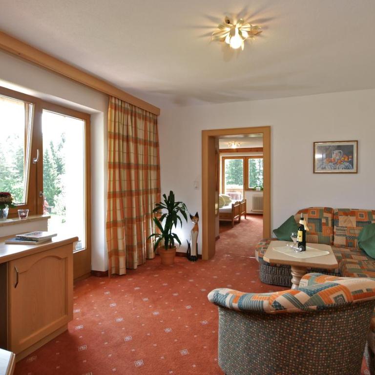 Komfort-Apartments Zufriedenheit - Apartment mit 2 Schlafzimmern und Balkon - 2