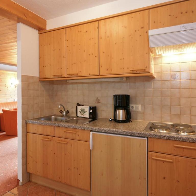 Komfort-Apartments Zufriedenheit - Apartment mit 1 Schlafzimmer und Balkon - 2
