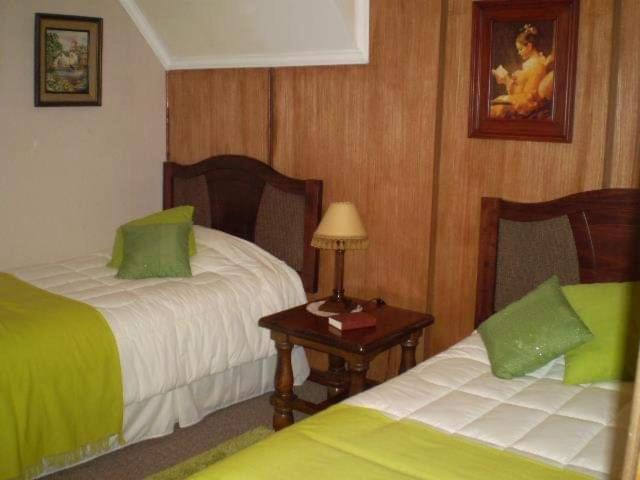 Hostal Möller - Habitación Doble - 2 camas - 1