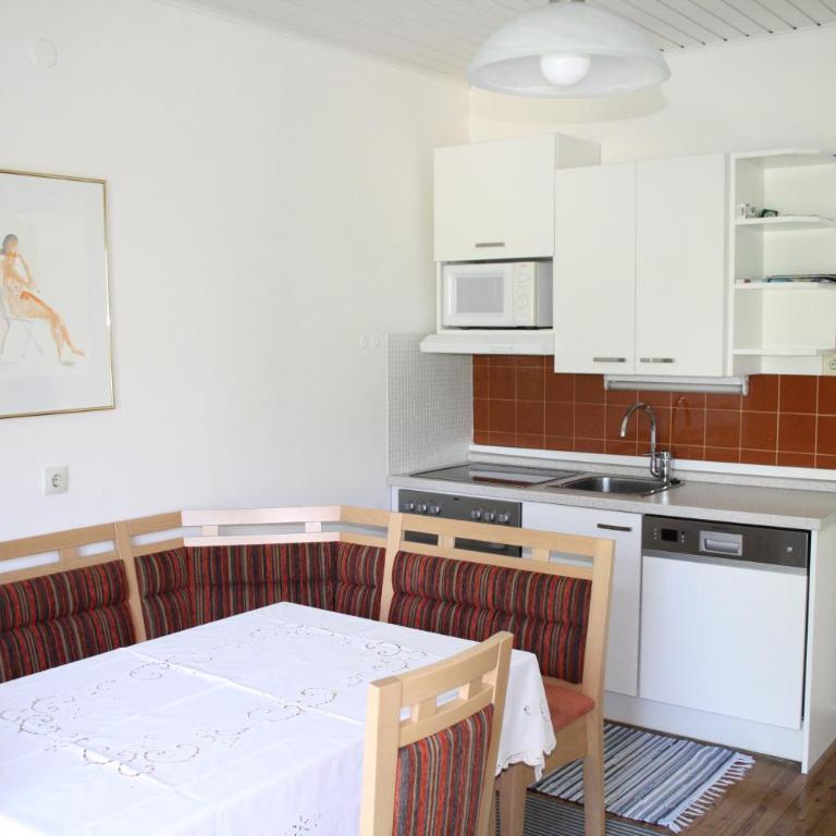 Ferienwohnungen Benedikt - Apartment mit 2 Schlafzimmern - 9