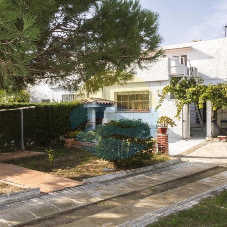 Araceli - Chalet en Riumar con piscina privada, jardín y barbacoa - Deltavacaciones - Casa Unifamiliar de 3 dormitorios - 4