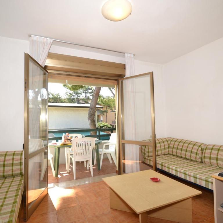 Villa Isotta- Bibione Centro - Two-Bedroom Apartment - 11