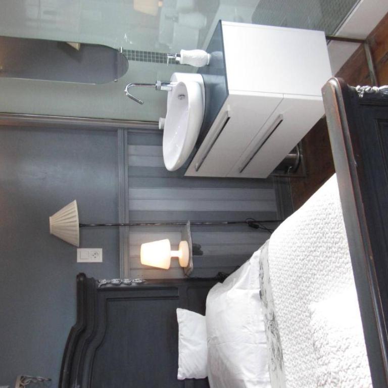 Villa le Lac - Cottage au bord du Lac d' Annecy - chambres - - Chambre Double - 18