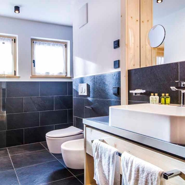 Hotel Garni Broi - Charme & Relax - Camera Matrimoniale/Doppia con Letti Singoli con Sauna - 12