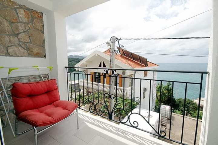 Apartmani Kasija - Apartman Tipa "Suite" sa Bračnim Krevetom (Queen-size) i Pogledom na More - 4
