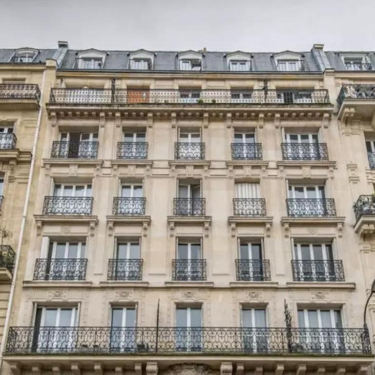 Appartement de charme de 60 m2 entre Montmartre et Batignolles - Appartement 3 Chambres - 40