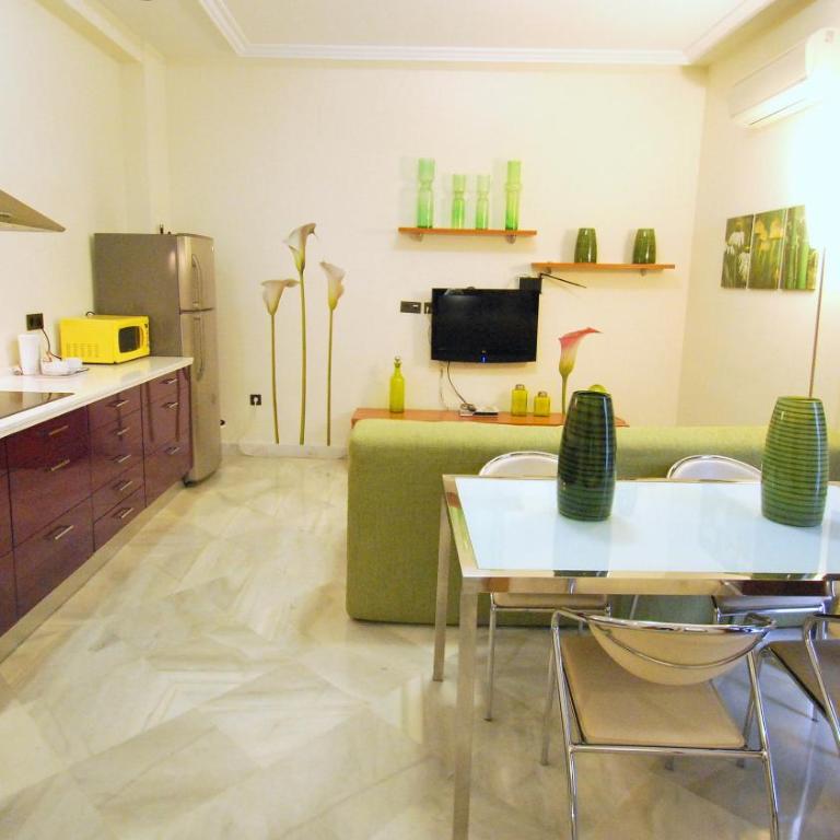 Living-Sevilla Apartments San Lorenzo - Apartamento de 1 dormitorio (2 adultos) - 2