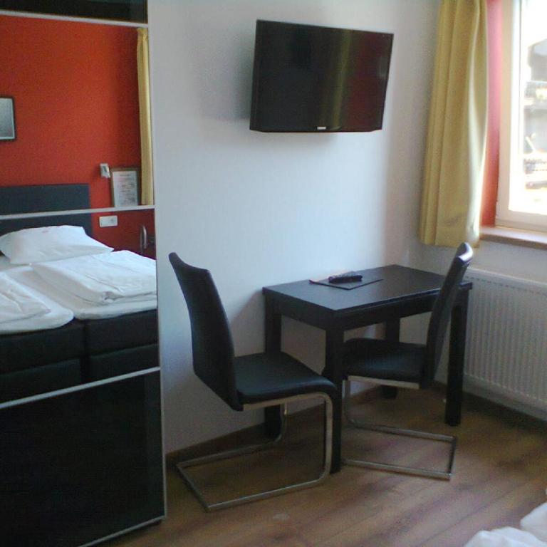Hotel Traube - Standard Doppelzimmer - 7
