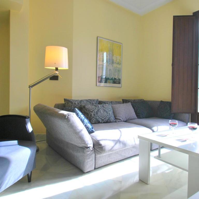 Living-Sevilla Apartments San Lorenzo - Apartamento de 3 dormitorios (6 adultos) - 10