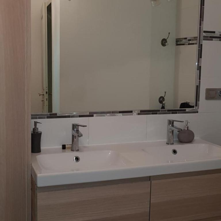 Gite hyper centre 10 pers - Apartment - 27