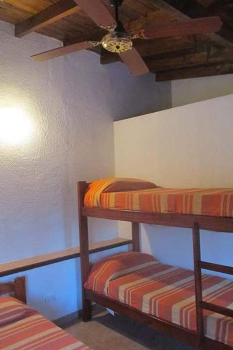 Hospedaje Toscana - Quadruple Room with Private Bathroom - 4