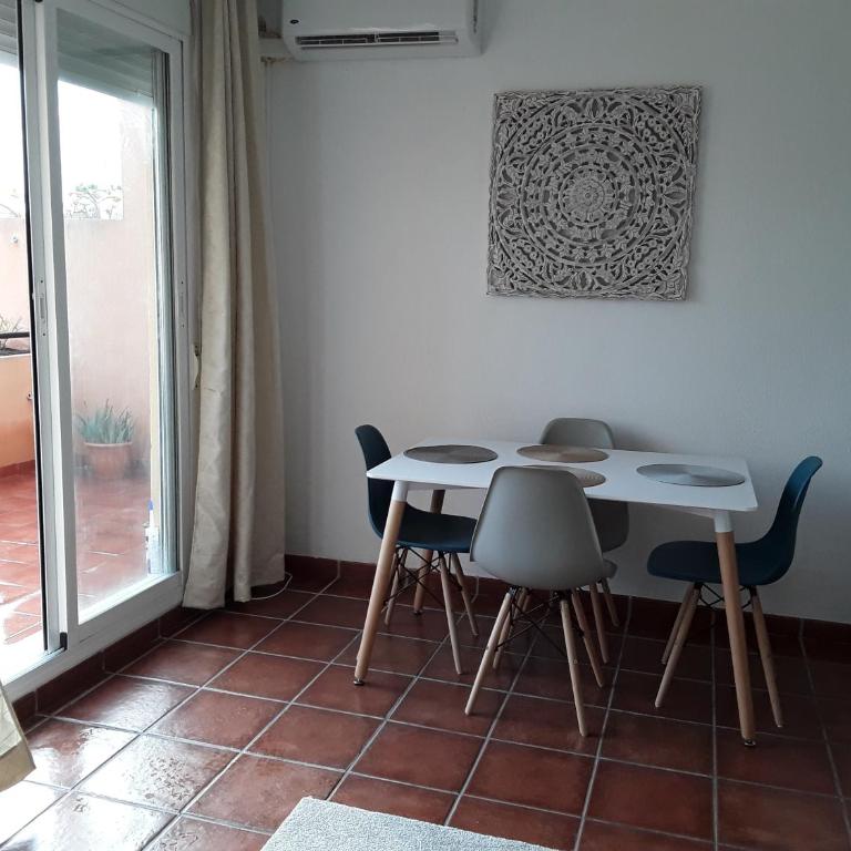 Vera Playa Naturista Michel - Apartamento con vistas a la piscina - 8