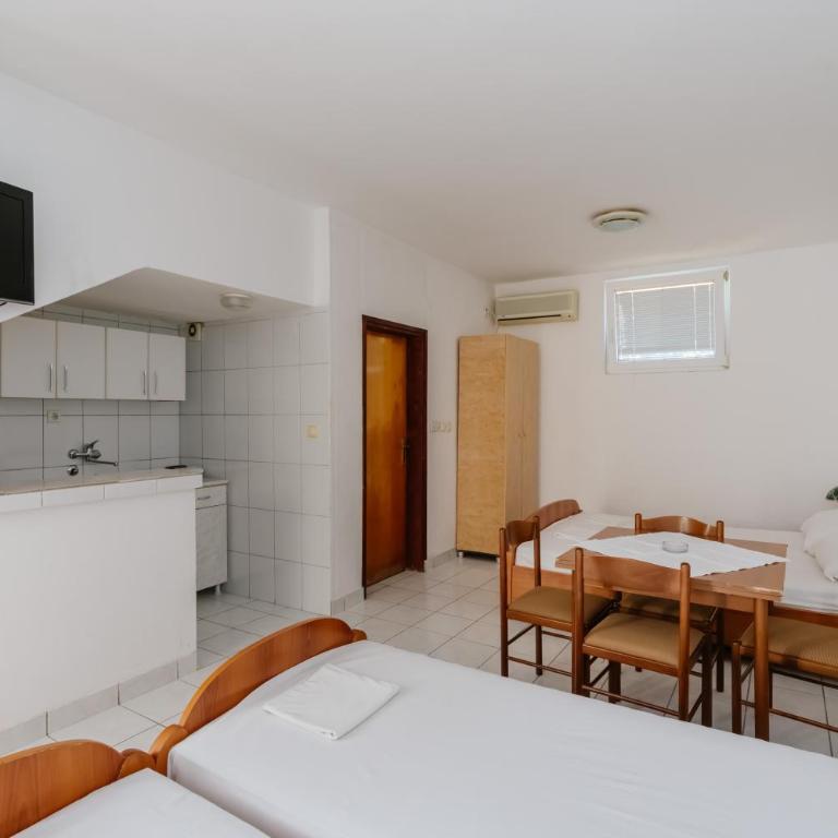 Apartments Sole Mar - Studio (4 Odrasle Osobe) - 6