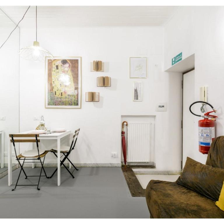 RHOMENJOY Pied-à-terre Colosseo - Appartamento con 1 Camera da Letto - 17