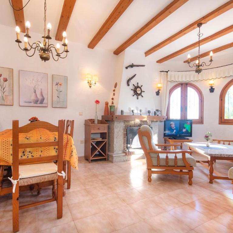 Villa Ritter - three bedroom with private pool - by Holiday Rentals Villamar - Villa - 13