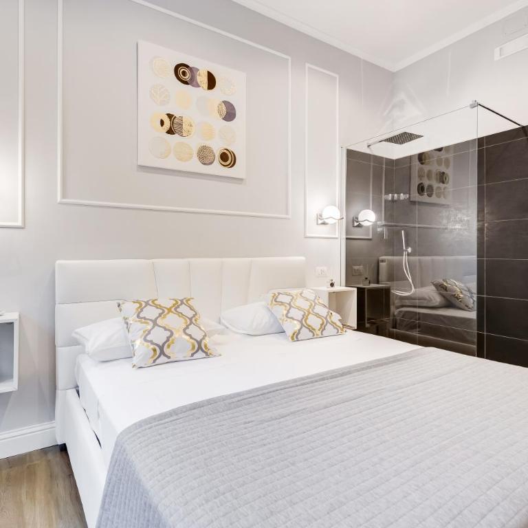Opera Private Suites by Premium Suites Collection - Suite Deluxe - 6
