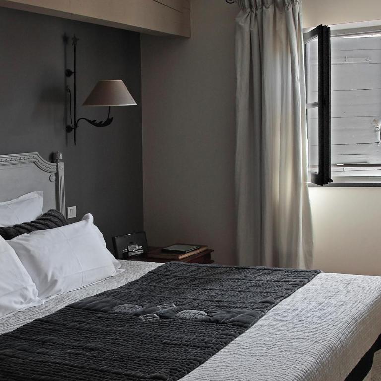 La Maison Sur La Sorgue - Esprit de France - Suite Greniers - 4
